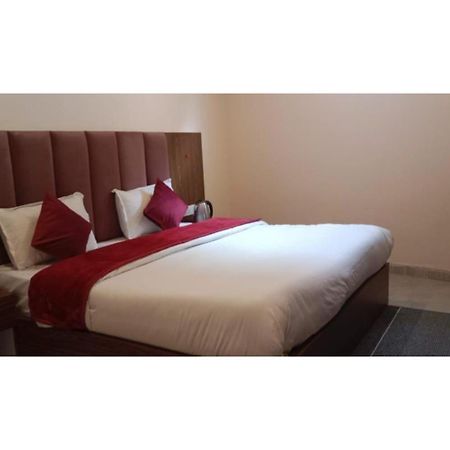 Hotel Maa Bhuvneshwari, Badrinath Ngoại thất bức ảnh